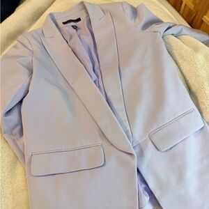 Light Lavender Women Blazer - Classic Single-Breasted Style